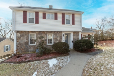29 Rob Roy Road, Worcester, MA 