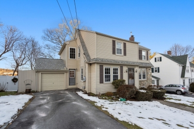 12 Zenith Drive, Worcester, MA 
