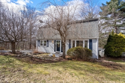 40 Westview Road, Worcester, MA 