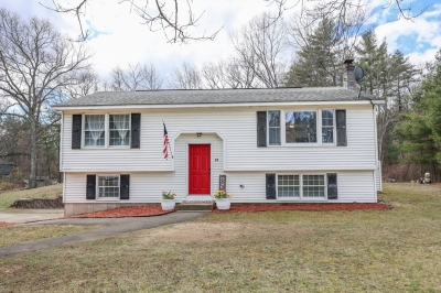 33 West, Londonderry, NH 